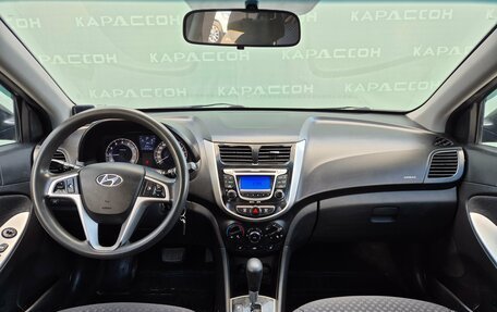 Hyundai Solaris II рестайлинг, 2011 год, 670 000 рублей, 6 фотография