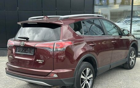 Toyota RAV4, 2017 год, 2 699 000 рублей, 5 фотография
