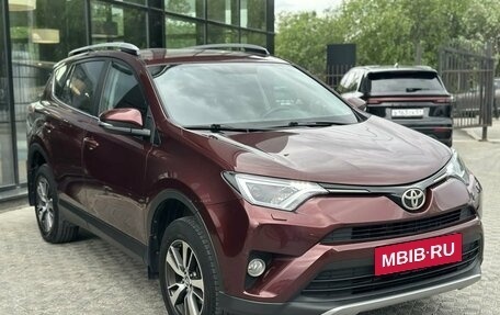 Toyota RAV4, 2017 год, 2 699 000 рублей, 7 фотография