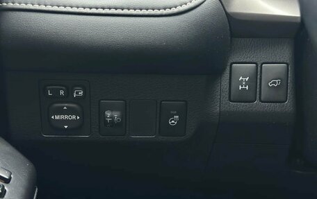 Toyota RAV4, 2017 год, 2 699 000 рублей, 11 фотография