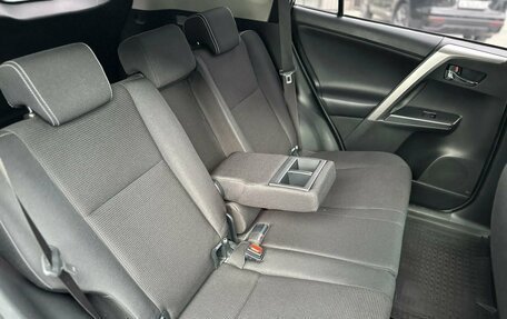 Toyota RAV4, 2017 год, 2 699 000 рублей, 24 фотография