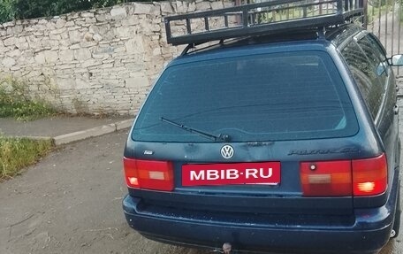 Volkswagen Passat B4, 1994 год, 260 000 рублей, 4 фотография