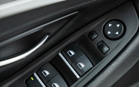 BMW 5 серия, 2013 год, 1 848 000 рублей, 10 фотография