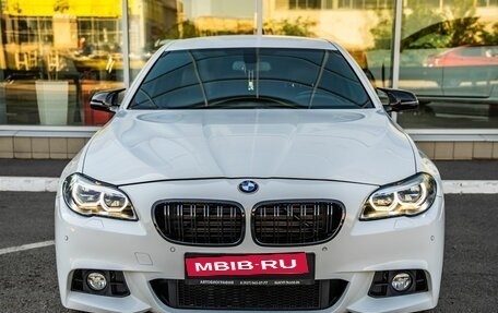 BMW 5 серия, 2013 год, 1 848 000 рублей, 2 фотография