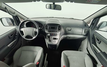 Hyundai H-1 II рестайлинг, 2021 год, 3 299 000 рублей, 14 фотография