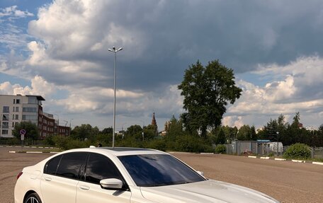 BMW 7 серия, 2018 год, 4 800 000 рублей, 2 фотография