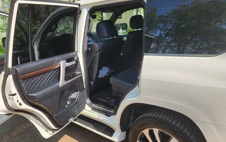 Toyota Land Cruiser 200, 2018 год, 6 750 000 рублей, 7 фотография