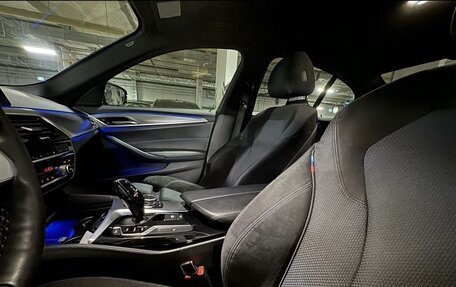BMW 5 серия, 2019 год, 3 600 000 рублей, 10 фотография