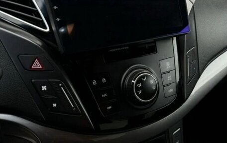 Hyundai i40 I рестайлинг, 2013 год, 950 000 рублей, 10 фотография