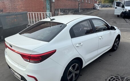 KIA Rio IV, 2018 год, 1 250 000 рублей, 3 фотография