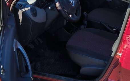 Renault Sandero I, 2010 год, 450 000 рублей, 14 фотография