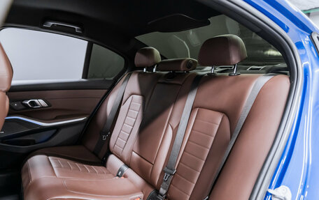 BMW 3 серия, 2020 год, 3 290 000 рублей, 15 фотография