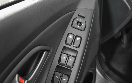 Hyundai ix35 I рестайлинг, 2015 год, 1 290 000 рублей, 19 фотография