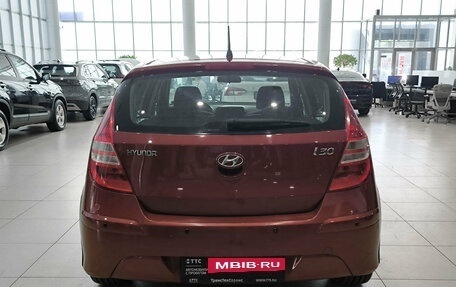 Hyundai i30 I, 2010 год, 750 000 рублей, 7 фотография