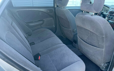 Toyota Avensis III рестайлинг, 1998 год, 198 000 рублей, 12 фотография