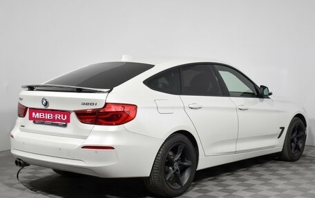 BMW 3 серия, 2018 год, 2 490 000 рублей, 6 фотография