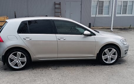 Volkswagen Golf VII, 2012 год, 1 260 000 рублей, 2 фотография