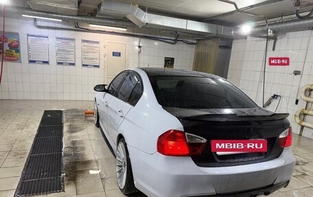 BMW 3 серия, 2007 год, 1 100 000 рублей, 8 фотография