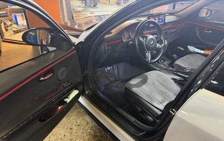 BMW 3 серия, 2007 год, 1 100 000 рублей, 14 фотография