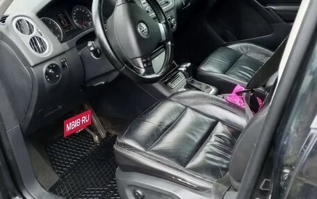 Volkswagen Tiguan I, 2010 год, 1 000 000 рублей, 6 фотография