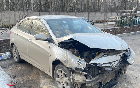 Hyundai Solaris II рестайлинг, 2014 год, 500 000 рублей, 3 фотография