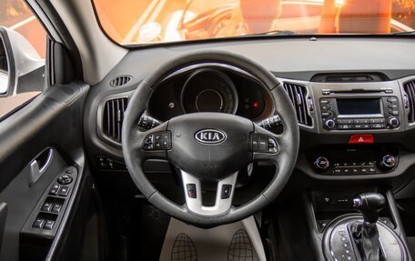 KIA Sportage III, 2010 год, 1 050 000 рублей, 18 фотография