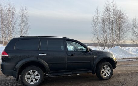 Mitsubishi Pajero Sport II рестайлинг, 2015 год, 1 650 000 рублей, 4 фотография