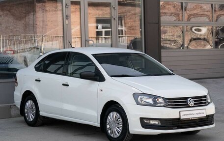 Volkswagen Polo VI (EU Market), 2019 год, 900 000 рублей, 3 фотография