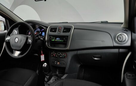 Renault Sandero II рестайлинг, 2017 год, 790 000 рублей, 13 фотография