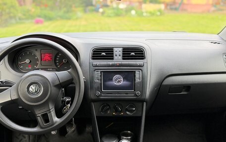 Volkswagen Polo VI (EU Market), 2012 год, 760 000 рублей, 13 фотография