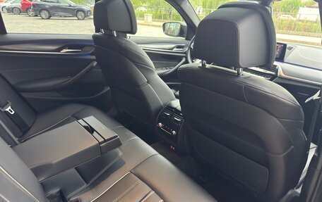 BMW 5 серия, 2021 год, 4 350 000 рублей, 8 фотография