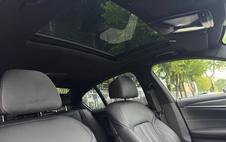 BMW 5 серия, 2021 год, 4 350 000 рублей, 4 фотография