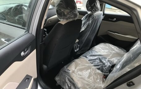 Hyundai Accent IV, 2022 год, 1 720 000 рублей, 10 фотография