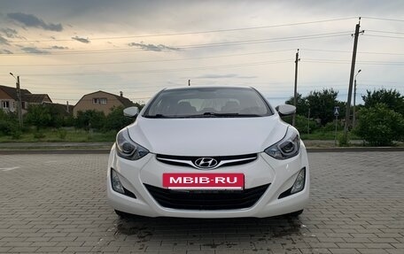 Hyundai Elantra V, 2013 год, 1 100 000 рублей, 2 фотография