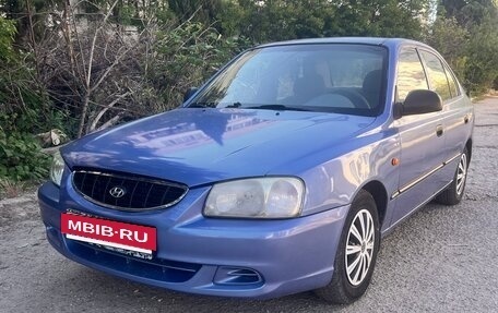 Hyundai Accent II, 2004 год, 385 000 рублей, 2 фотография