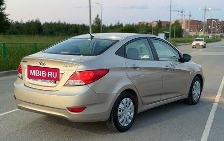 Hyundai Solaris II рестайлинг, 2011 год, 560 000 рублей, 5 фотография