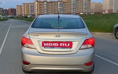 Hyundai Solaris II рестайлинг, 2011 год, 560 000 рублей, 6 фотография