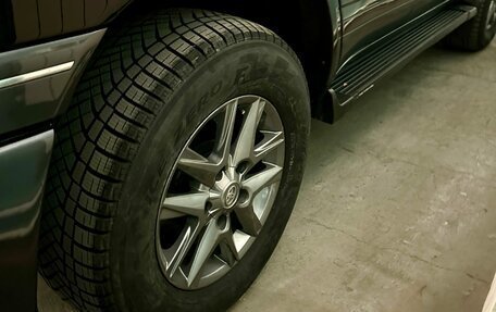 Lexus LX II, 2005 год, 5 600 000 рублей, 25 фотография