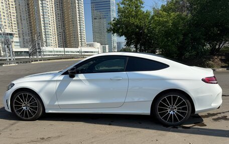 Mercedes-Benz C-Класс, 2019 год, 3 900 000 рублей, 13 фотография