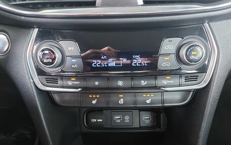 Hyundai Santa Fe IV, 2019 год, 2 890 000 рублей, 15 фотография