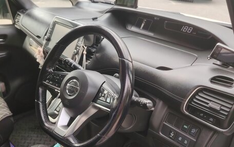 Nissan Serena IV, 2016 год, 1 620 000 рублей, 22 фотография