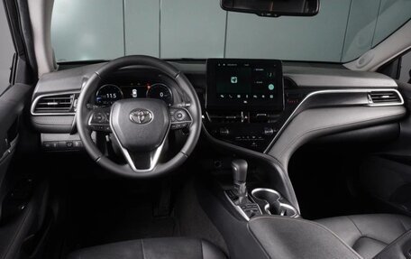 Toyota Camry, 2023 год, 3 250 000 рублей, 13 фотография
