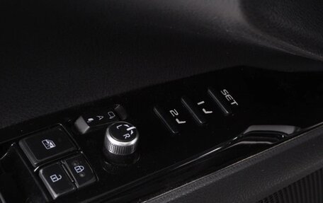 Toyota Camry, 2023 год, 3 250 000 рублей, 7 фотография