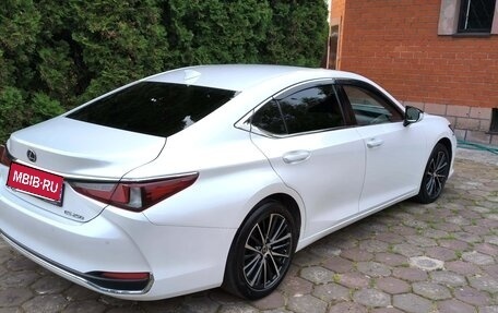 Lexus ES VII, 2021 год, 4 350 000 рублей, 6 фотография
