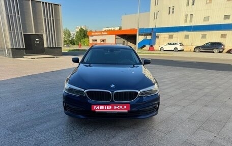 BMW 5 серия, 2019 год, 2 700 000 рублей, 5 фотография