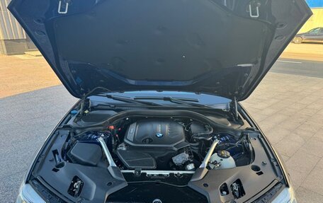 BMW 5 серия, 2019 год, 2 700 000 рублей, 6 фотография