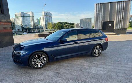 BMW 5 серия, 2019 год, 2 700 000 рублей, 10 фотография