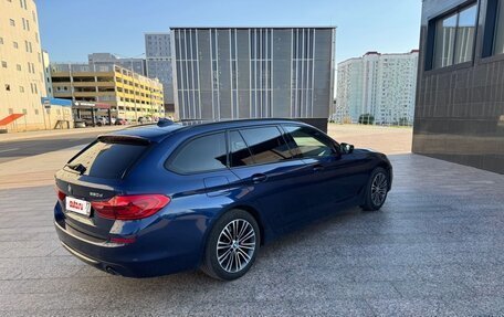 BMW 5 серия, 2019 год, 2 700 000 рублей, 21 фотография
