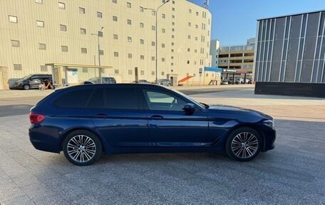 BMW 5 серия, 2019 год, 2 700 000 рублей, 28 фотография