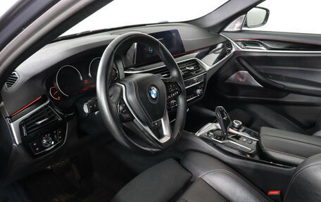 BMW 5 серия, 2020 год, 2 799 000 рублей, 12 фотография